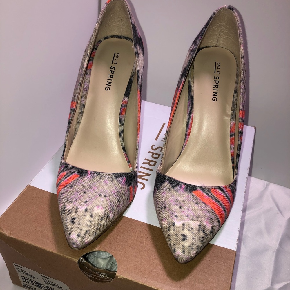 Beautiful pair of heels